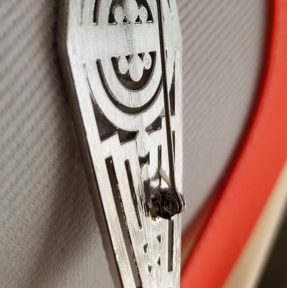 Crystal Encrusted Statement Necklace/Broach - Picture 14 of 17